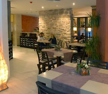 Hotel Luxor Burgas 3*,